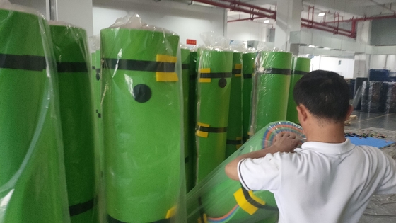 直接工場 水浮遊パッド 3 層厚 XPE 泡浮遊マット プール 湖