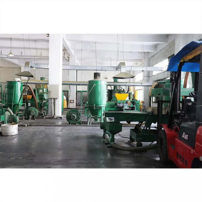 ホールセール ダブル折り畳み式寝具 白アルミフィルム 閉ざされたセル IXPE XPE 防水キャンプ用泡スリーピングパッド 2人 10